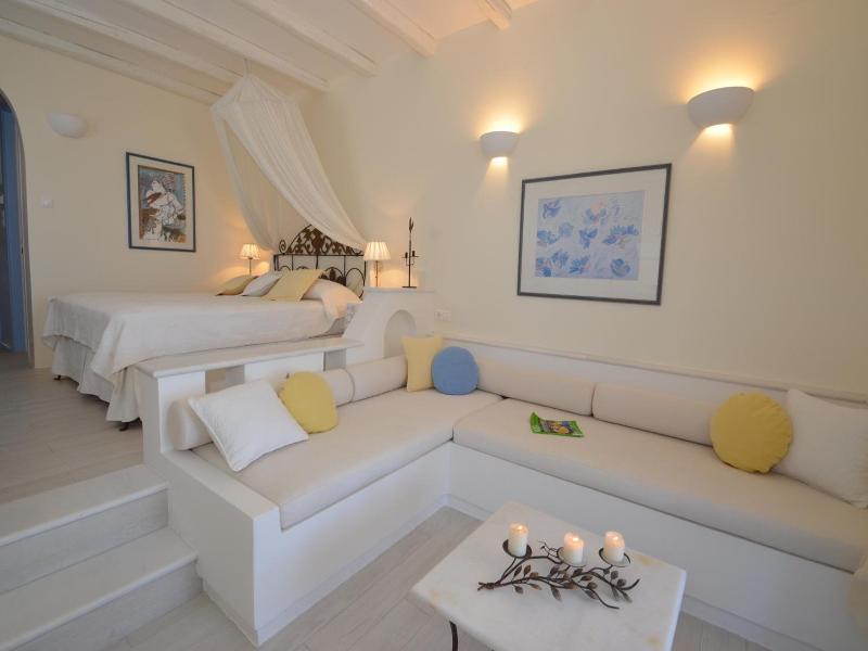 Villa Marandi Luxury Suites image