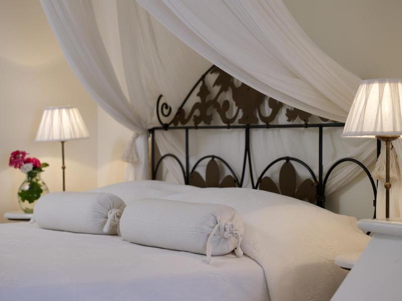 Villa Marandi Luxury Suites image