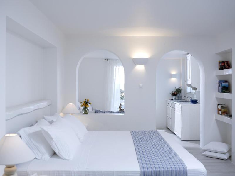 Villa Marandi Luxury Suites image