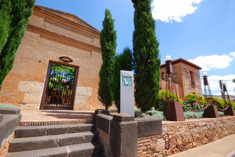 Palacio de la Serna image