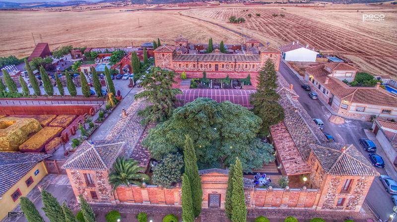 Palacio de la Serna image