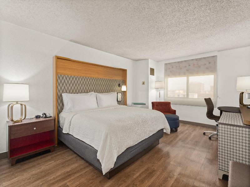 Holiday Inn Tampa Westshore - Airport Area image