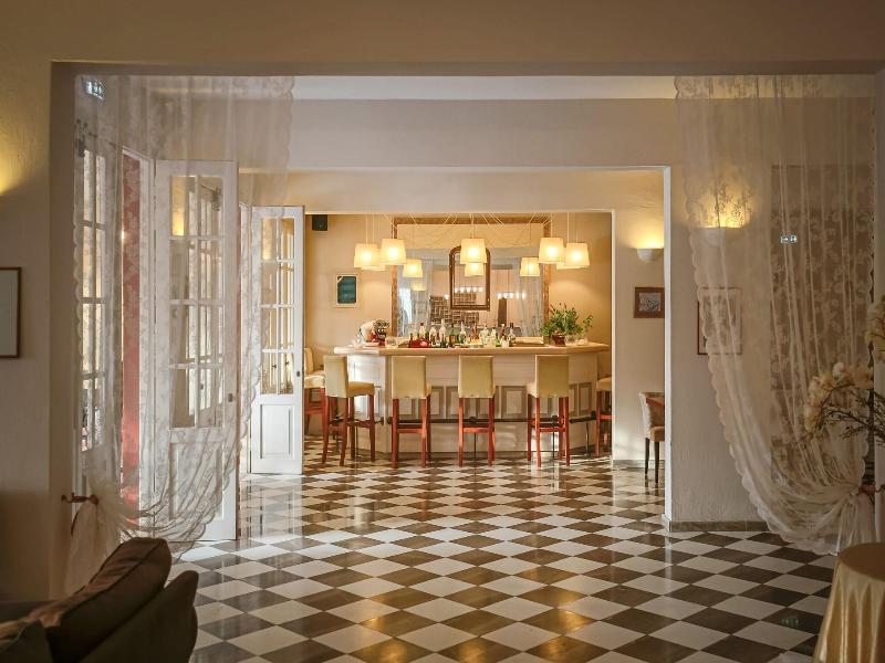 Opera Blue Hotel image