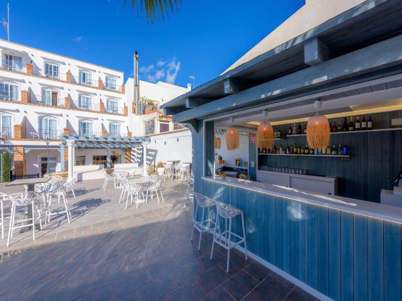 Sibarys Hotel Boutique image