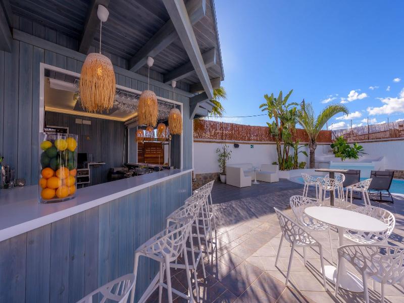 Sibarys Hotel Boutique image