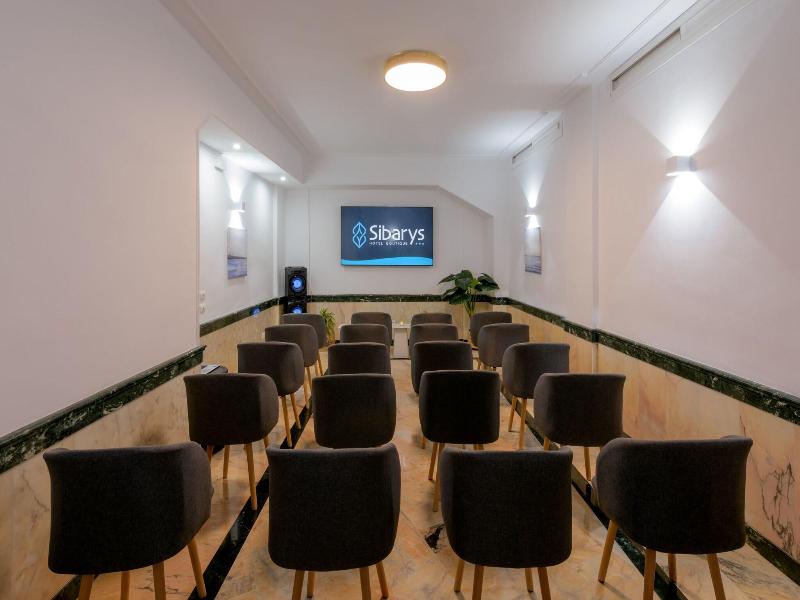 Sibarys Hotel Boutique image
