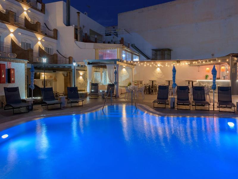 Sibarys Hotel Boutique image