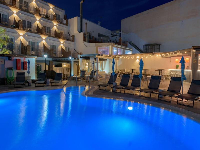 Sibarys Hotel Boutique image