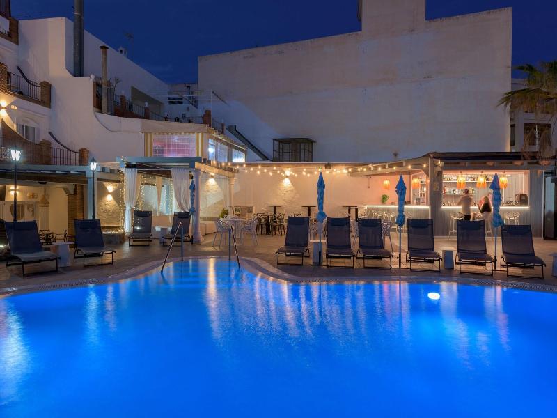 Sibarys Hotel Boutique image