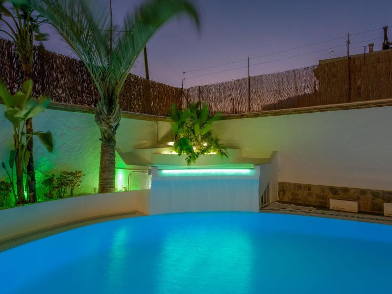 Sibarys Hotel Boutique image