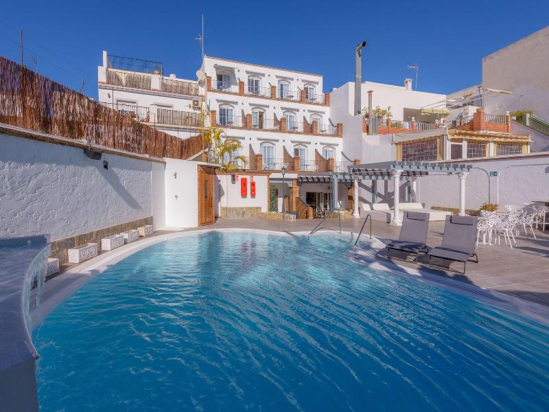 Sibarys Hotel Boutique image