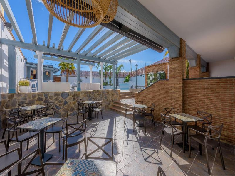 Sibarys Hotel Boutique image