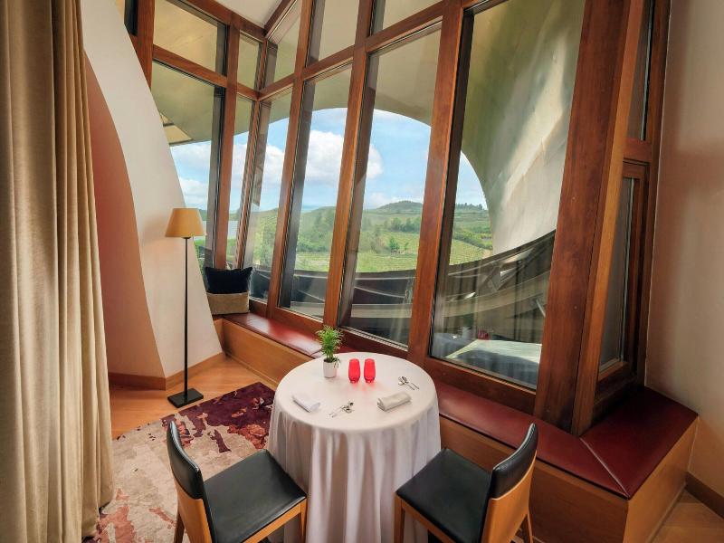 Hotel Marques de Riscal, a Luxury Collection Hotel image