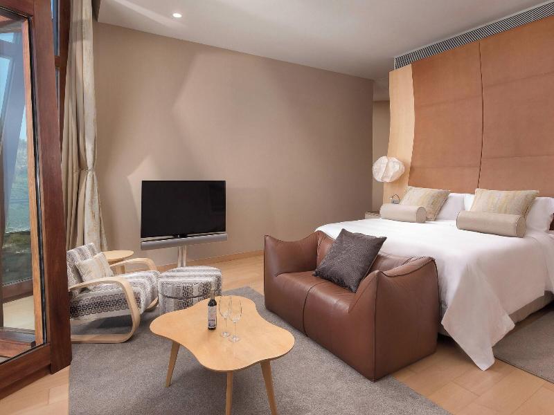 Hotel Marques de Riscal, a Luxury Collection Hotel image