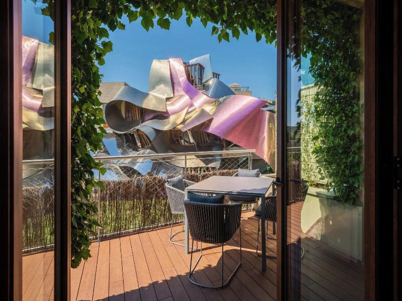 Hotel Marques de Riscal, a Luxury Collection Hotel image