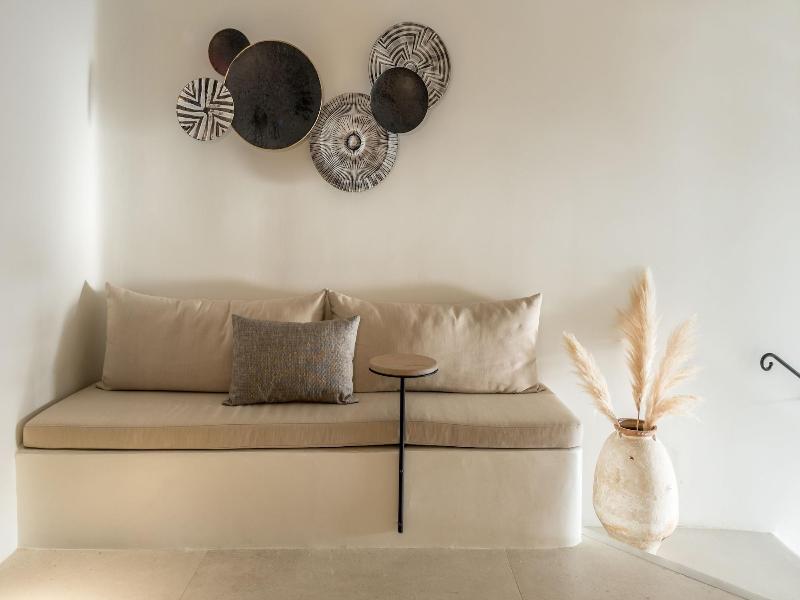 Enigma Apartments — photo 10
