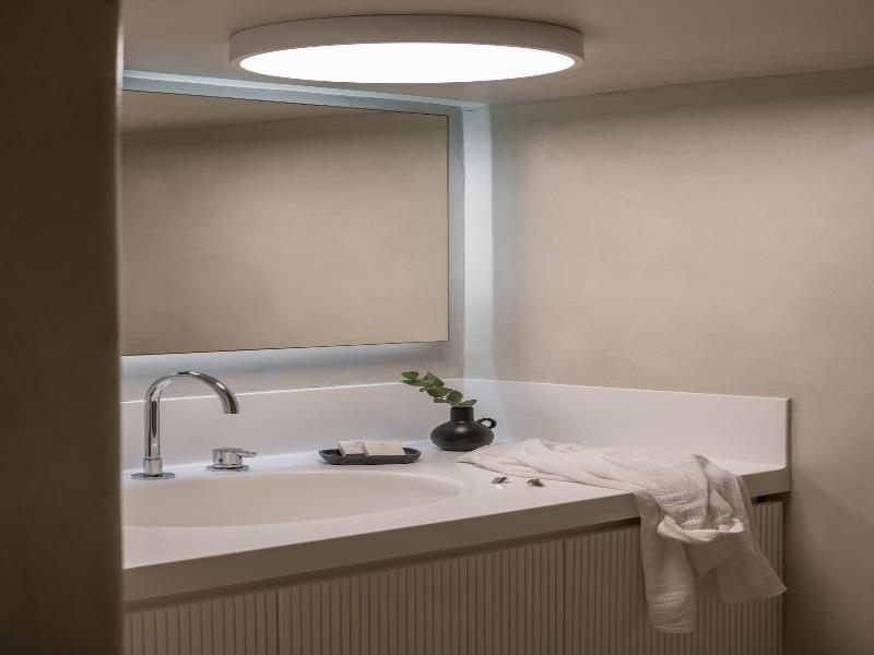Enigma Apartments — photo 7