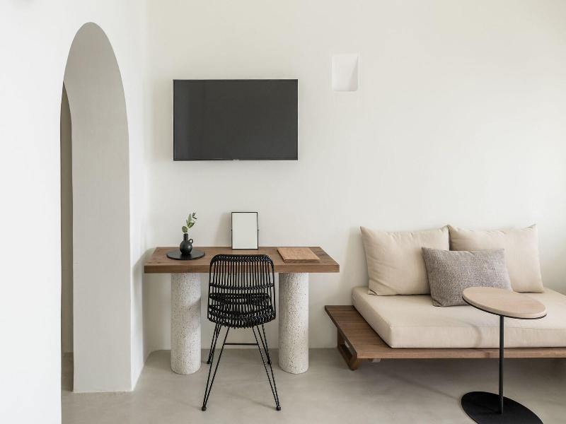 Enigma Apartments — photo 3