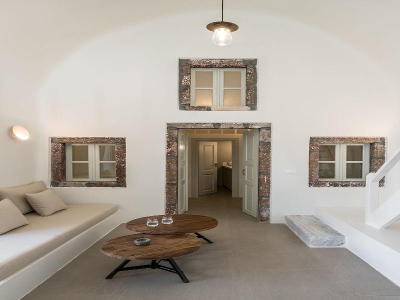 Enigma Apartments — photo 46
