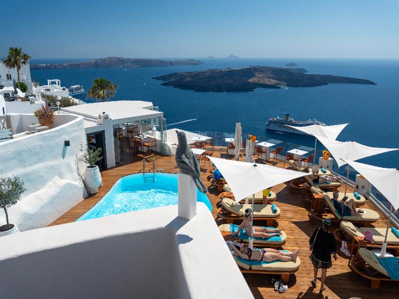 Sun Rocks Boutique Hotel | Caldera View Suites  image