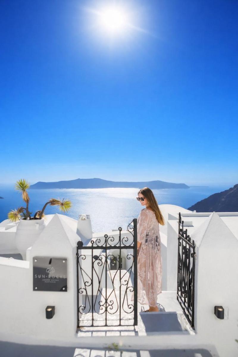 Sun Rocks Boutique Hotel | Caldera View Suites  image