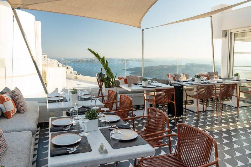 Sun Rocks Boutique Hotel | Caldera View Suites  image