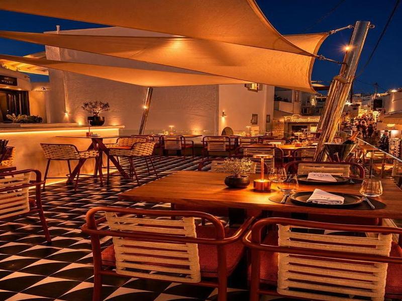 Sun Rocks Boutique Hotel | Caldera View Suites 