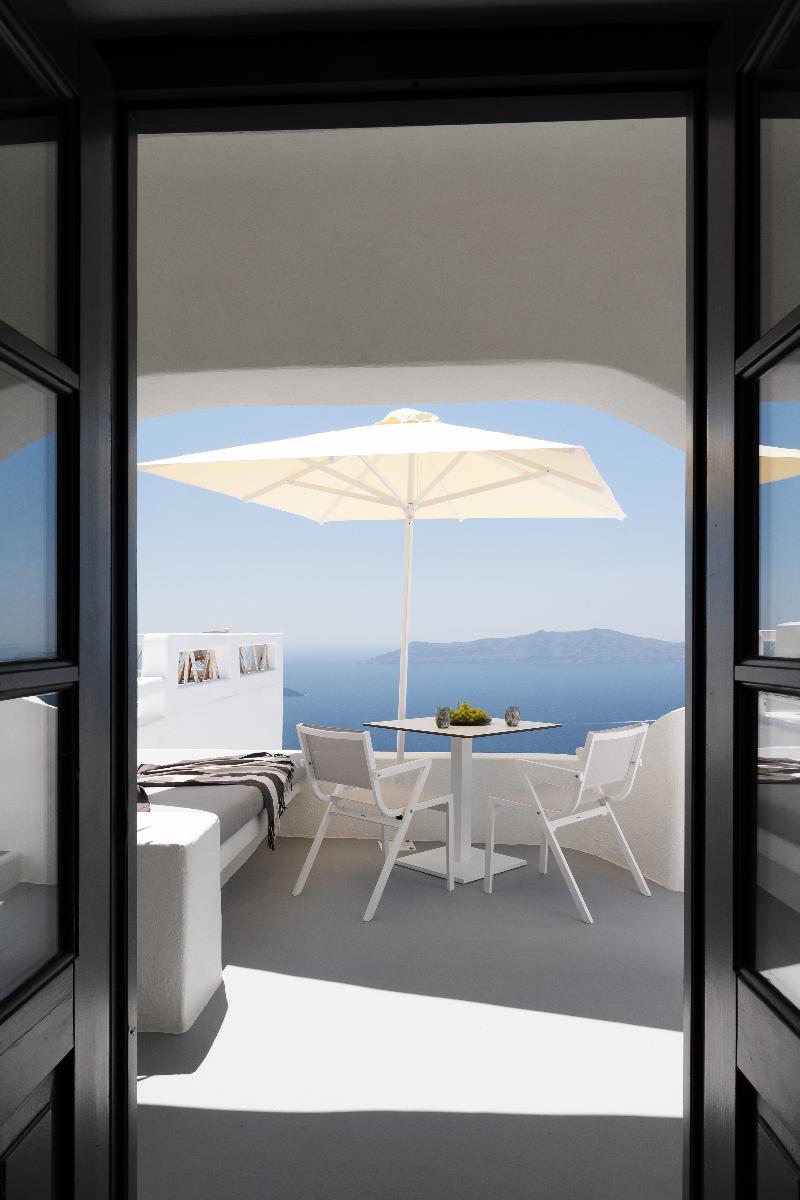 Sun Rocks Boutique Hotel | Caldera View Suites  image