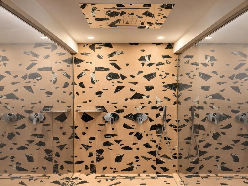 SUITE WITH JACUZZI — photo 7