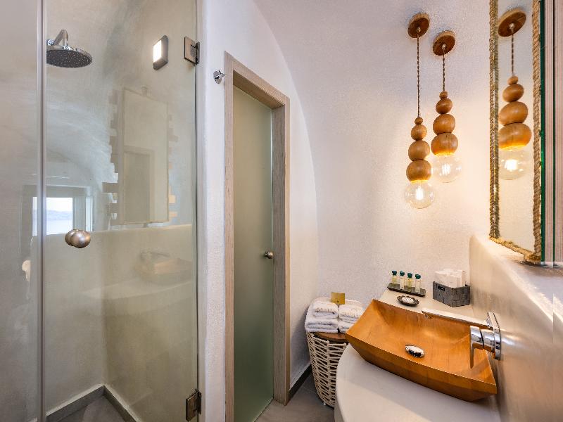 Athina Luxury Suites image