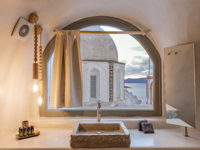 Athina Luxury Suites image