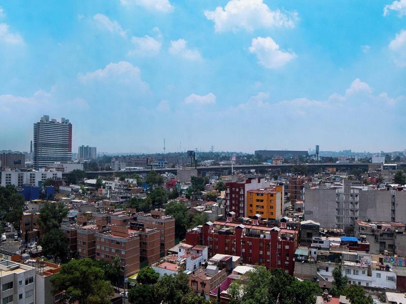 Courtyard Mexico City Revolucion image