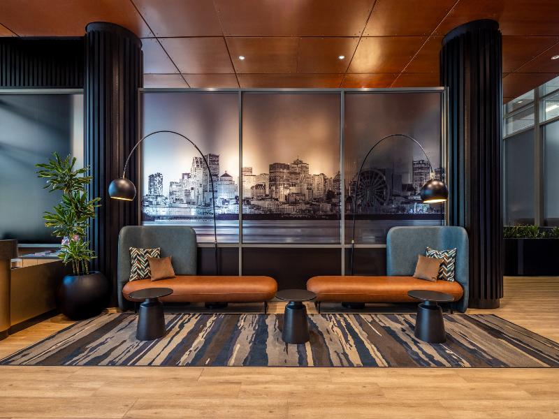 Embassy Suites Hotel Montreal image