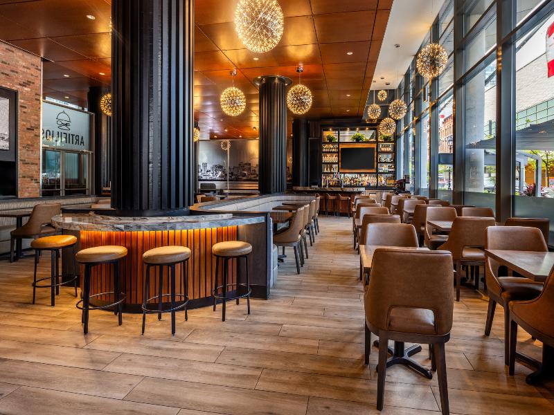 Embassy Suites Hotel Montreal image