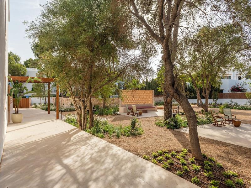 Inturotel Esmeralda Garden image