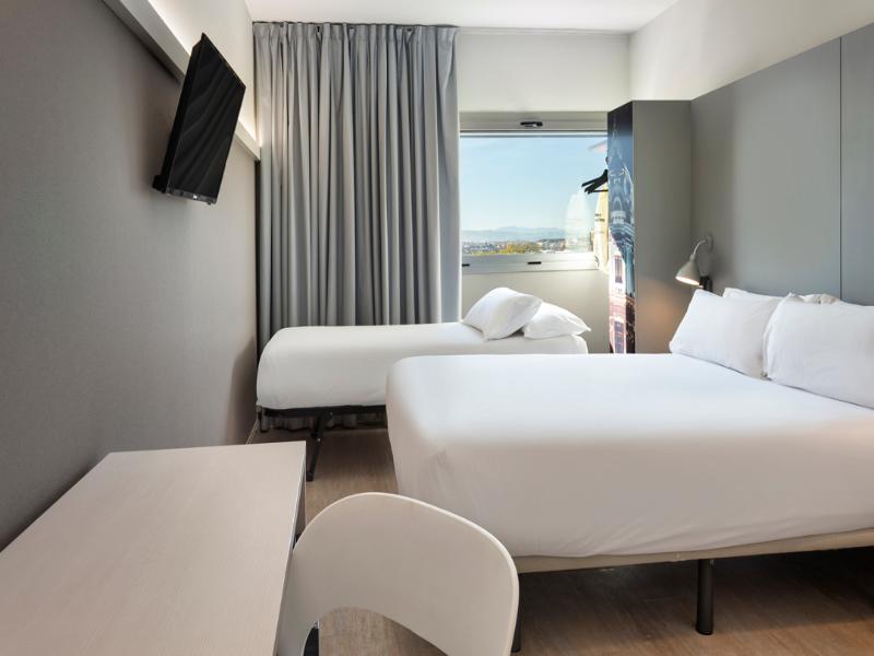 B&B Hotel Valencia Aeropuerto image