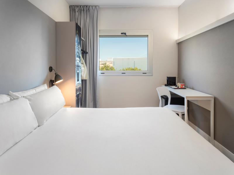 B&B Hotel Valencia Aeropuerto image