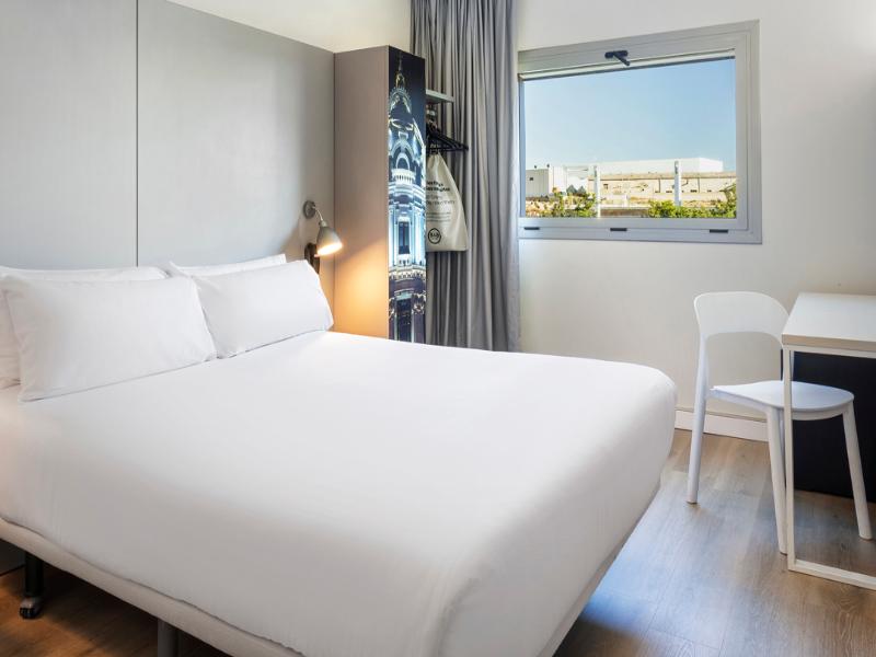 B&B Hotel Valencia Aeropuerto image