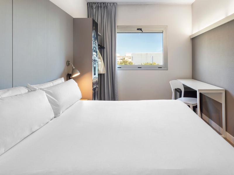 B&B Hotel Valencia Aeropuerto image