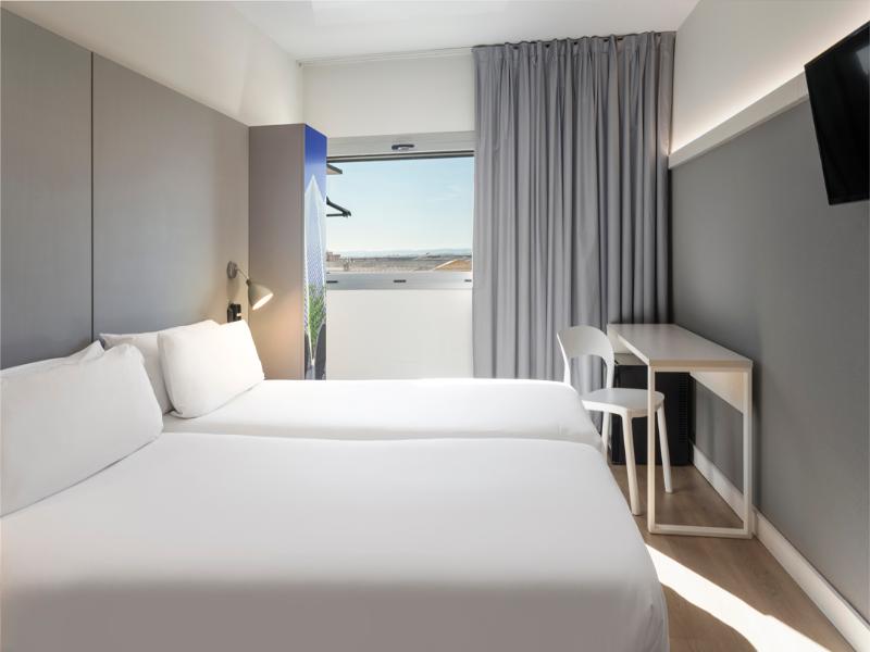 B&B Hotel Valencia Aeropuerto image