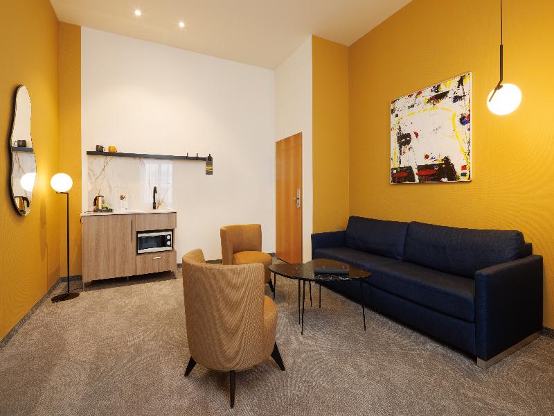 HiLight Suites Hotel image
