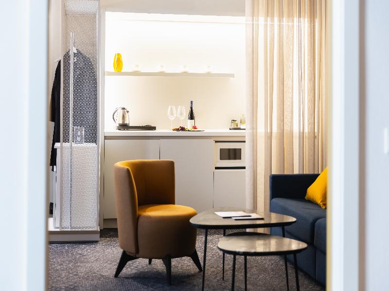 HiLight Suites Hotel image