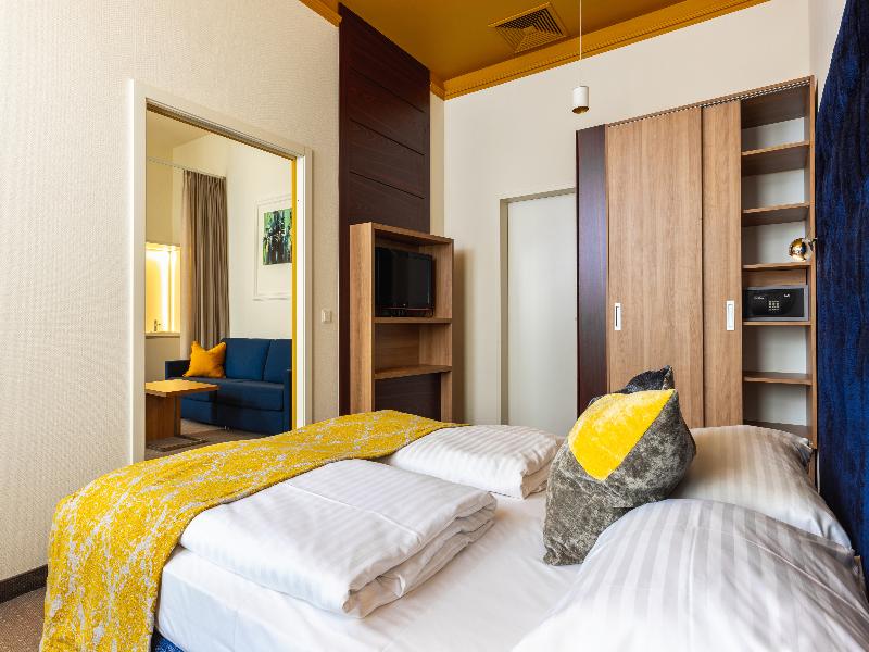 HiLight Suites Hotel image