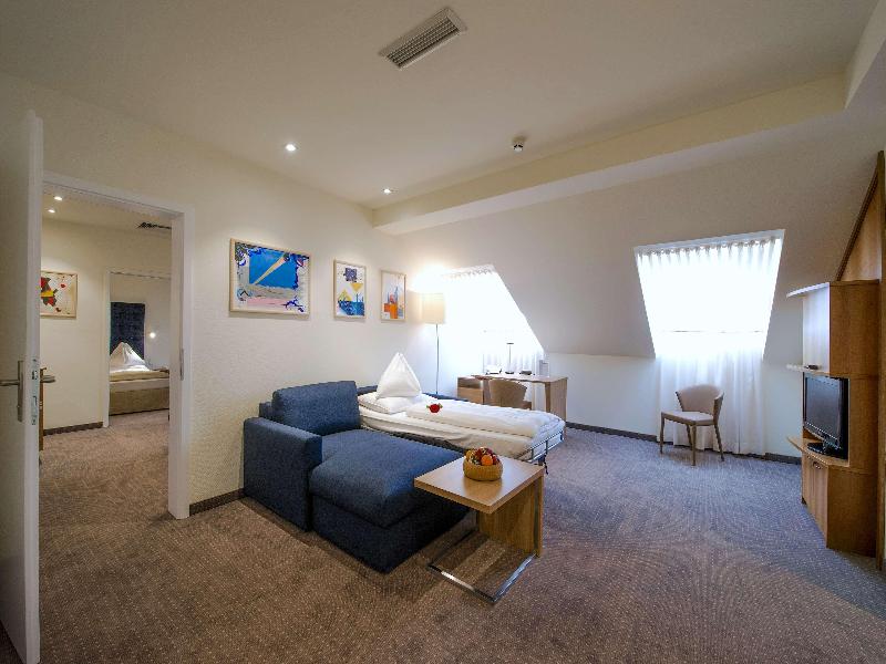 HiLight Suites Hotel image