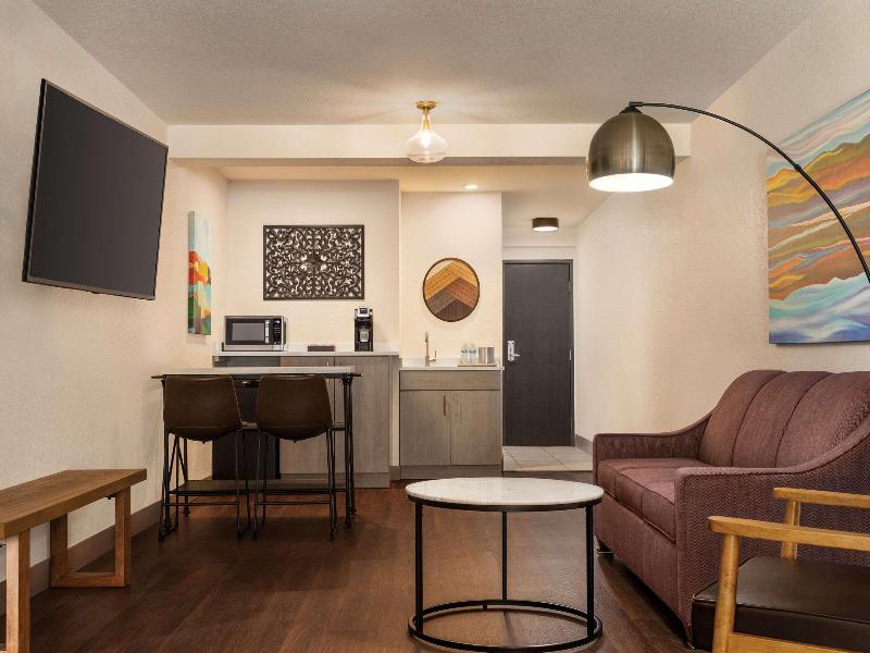 Radisson Hotel Colorado Springs Airport image