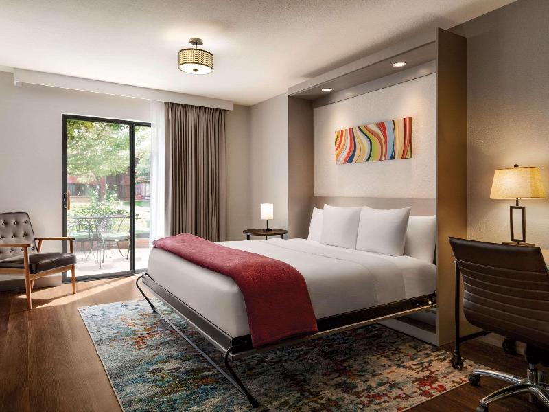 Radisson Hotel Colorado Springs Airport image