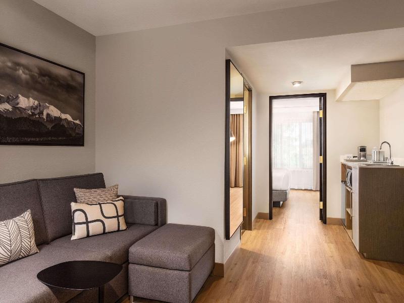 Radisson Hotel Colorado Springs Airport image
