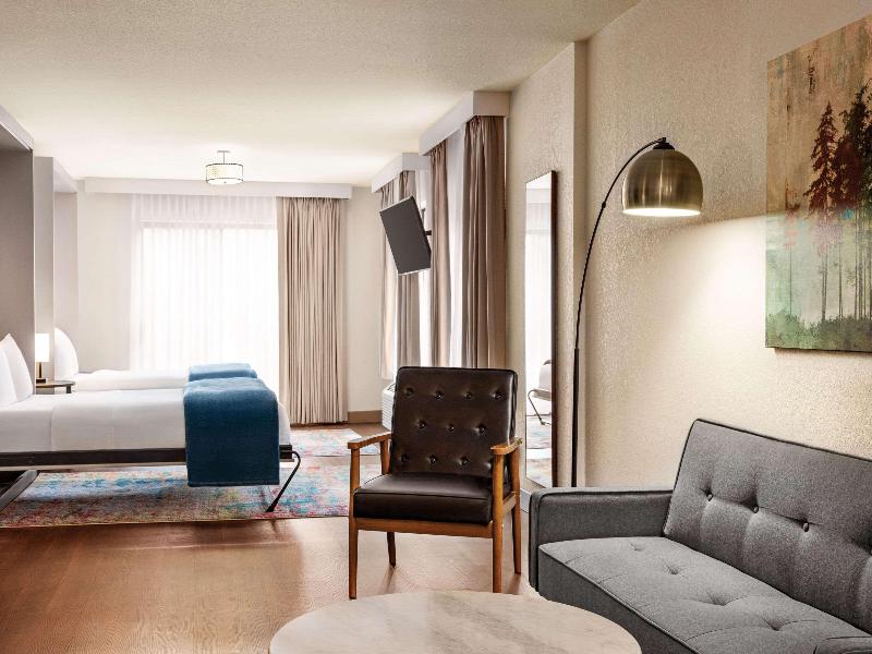 Radisson Hotel Colorado Springs Airport image