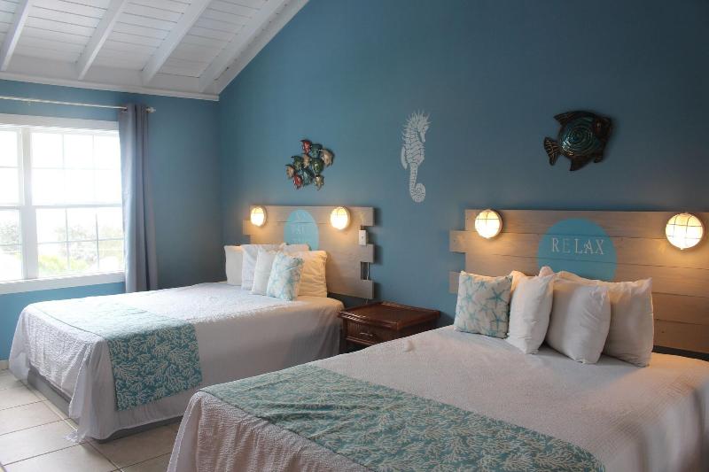 Hideaways at Palm Bay image