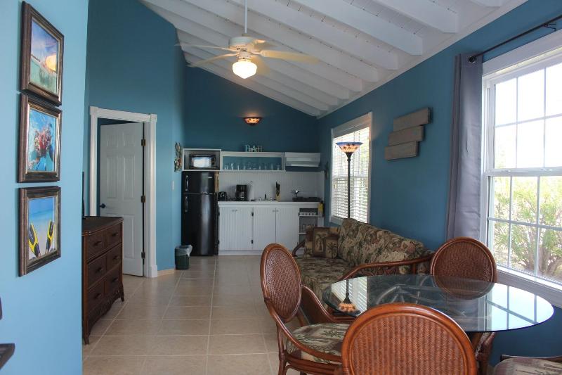 Hideaways at Palm Bay image